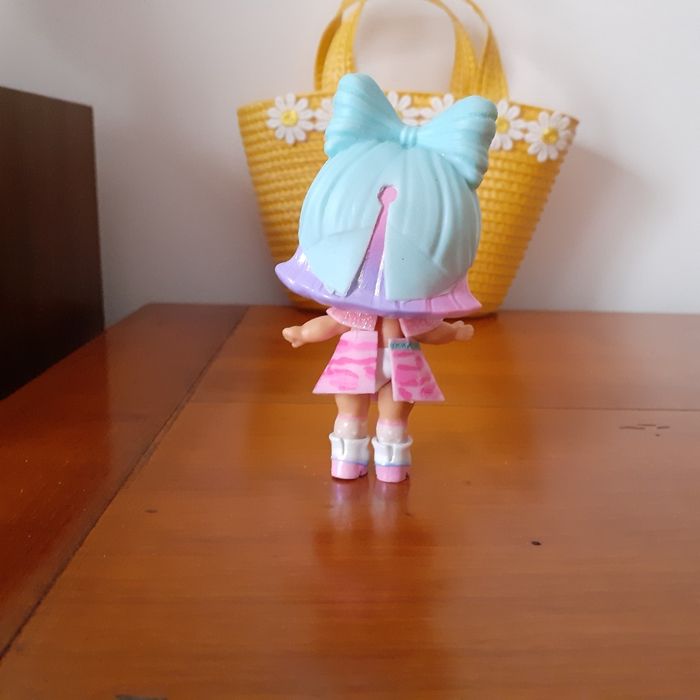Figurine Poupée + 4 accessoires *L.O.L - photo numéro 7