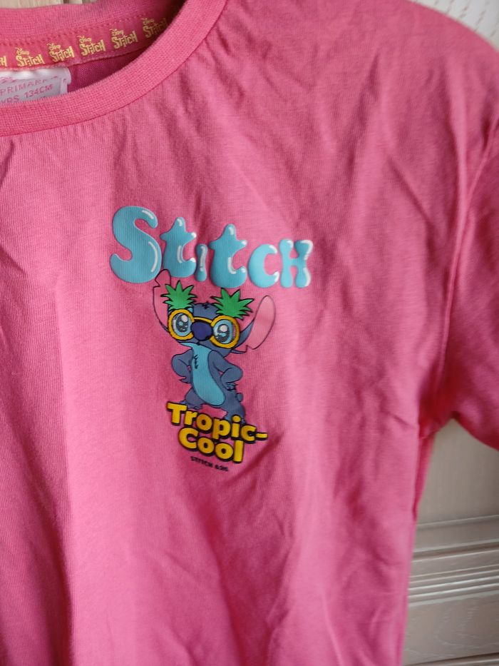 Tee-shirt Stitch 8/9 ans Primark - photo numéro 3