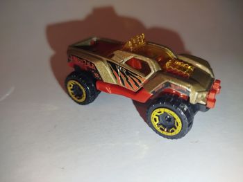 Hot Wheels Dawgzilla 2025 Exclusif Champion Trophy 2025