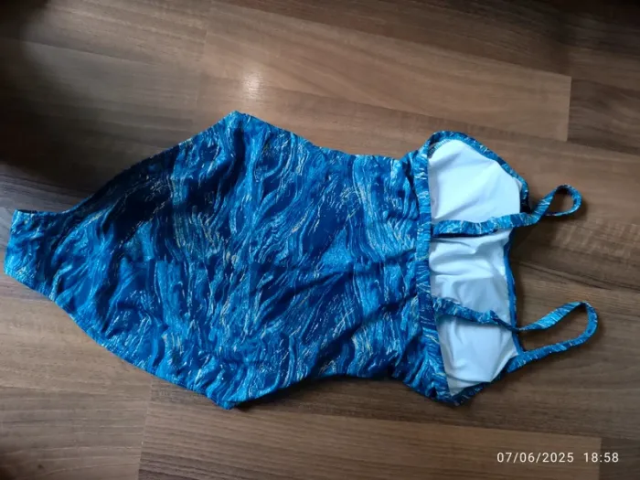 Maillot de bain bleu et doré ventre plat - photo numéro 3