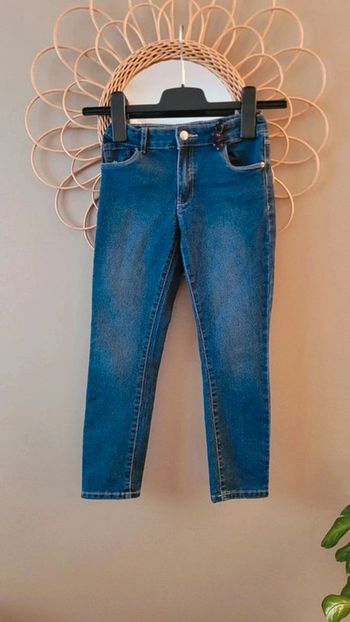 Jean slim fille 7 ans neuf