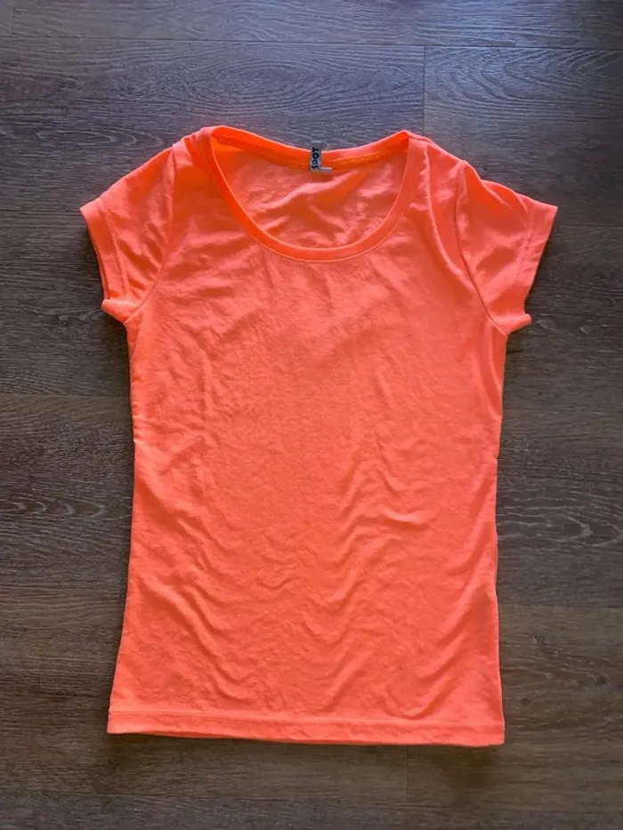 t-shirt m