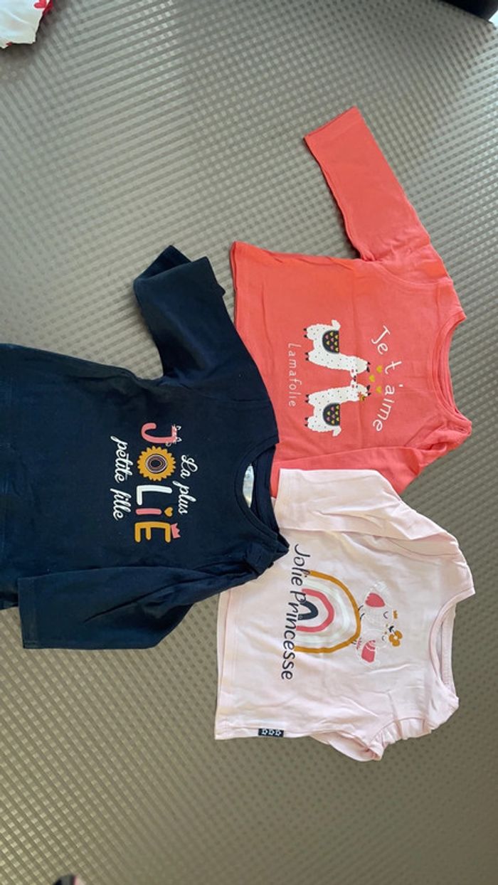 Lot tee-shirts bébé fille 6 mois