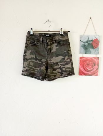 🌸Short, Jennyfer, taille 34