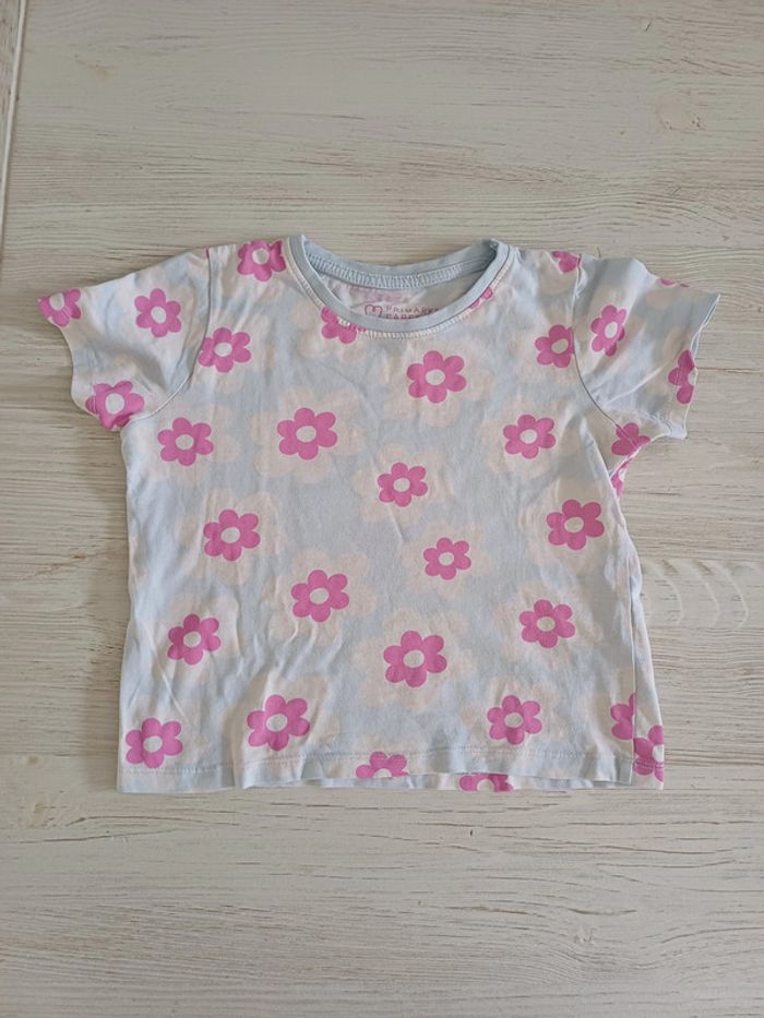 Lot t-shirt 4-5 ans - photo numéro 2
