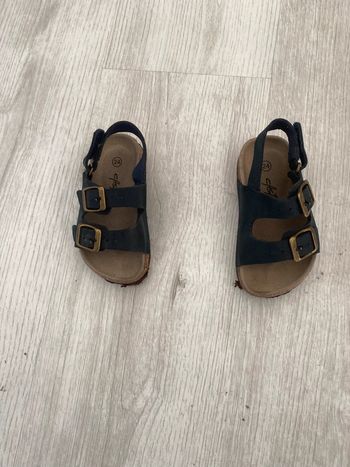 Sandale taille 24 Castro