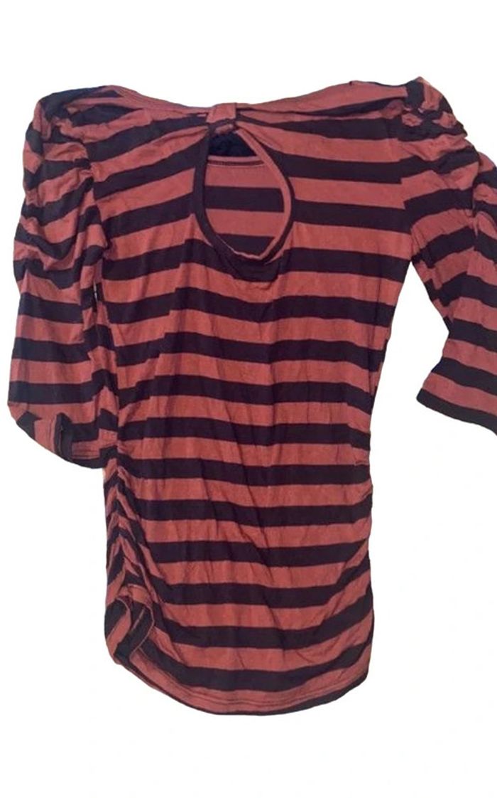 T-shirt 👕 Taille 34/36 - photo numéro 7