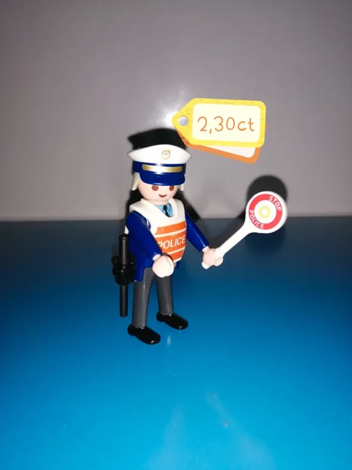 thème* personnage & accessoires / policier - photo numéro 6