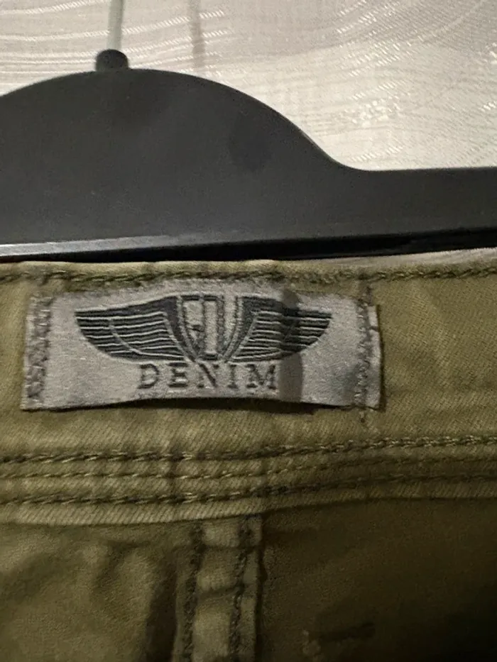 Jeans troué vert - photo numéro 7