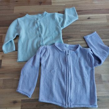 Lot de 2 gilet 18 mois fille