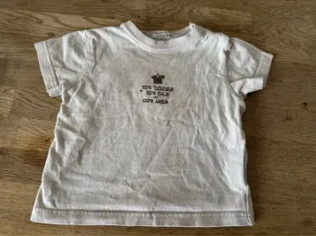 tee shirt