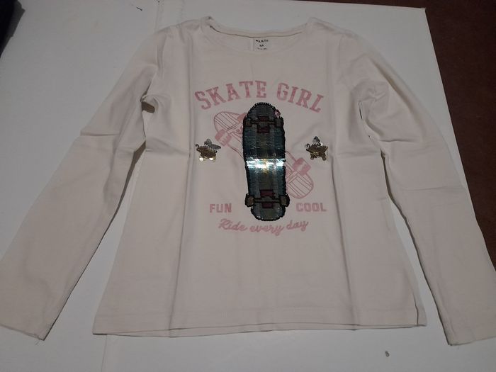Lot de tee-shirts fille en 8ans à manches longues - photo numéro 7