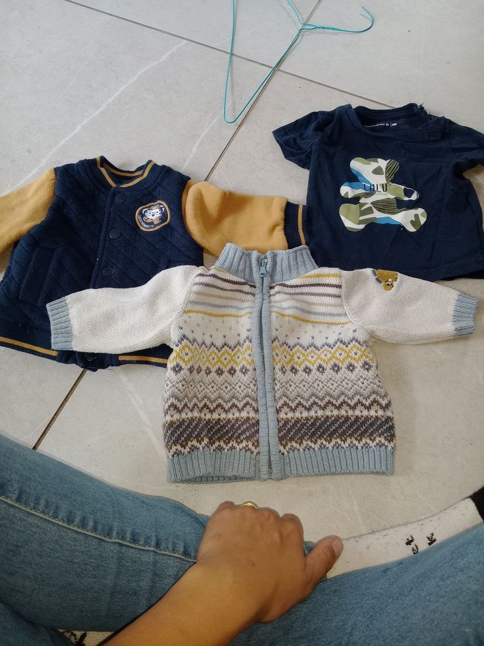 2 veste 1 tee shirt