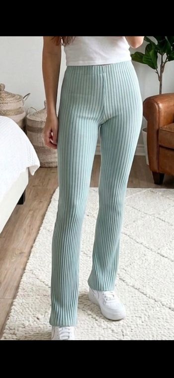 Pantalon Zara Taille S Neuf avec étiquette 