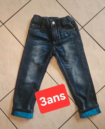 Jean  neuf  3 ans