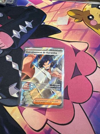 Carte Pokémon 255/217 Héros transcendants 