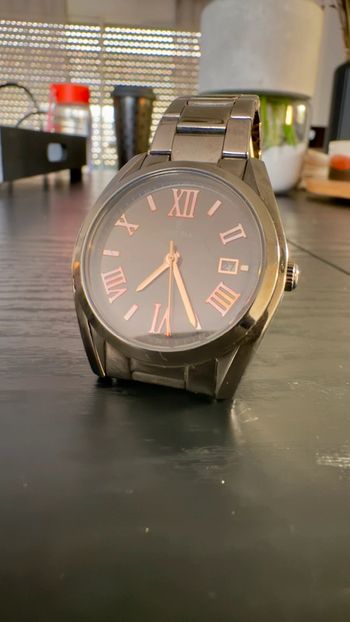 Montre festina gris foncé