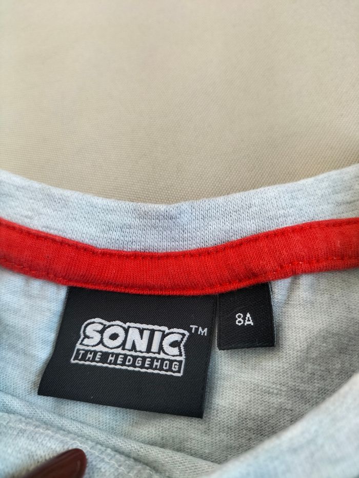 🤍 T-shirt manches courtes Sonic - Sonic the hedgehog - 8 ans - Très bon état 🤍 - photo numéro 3