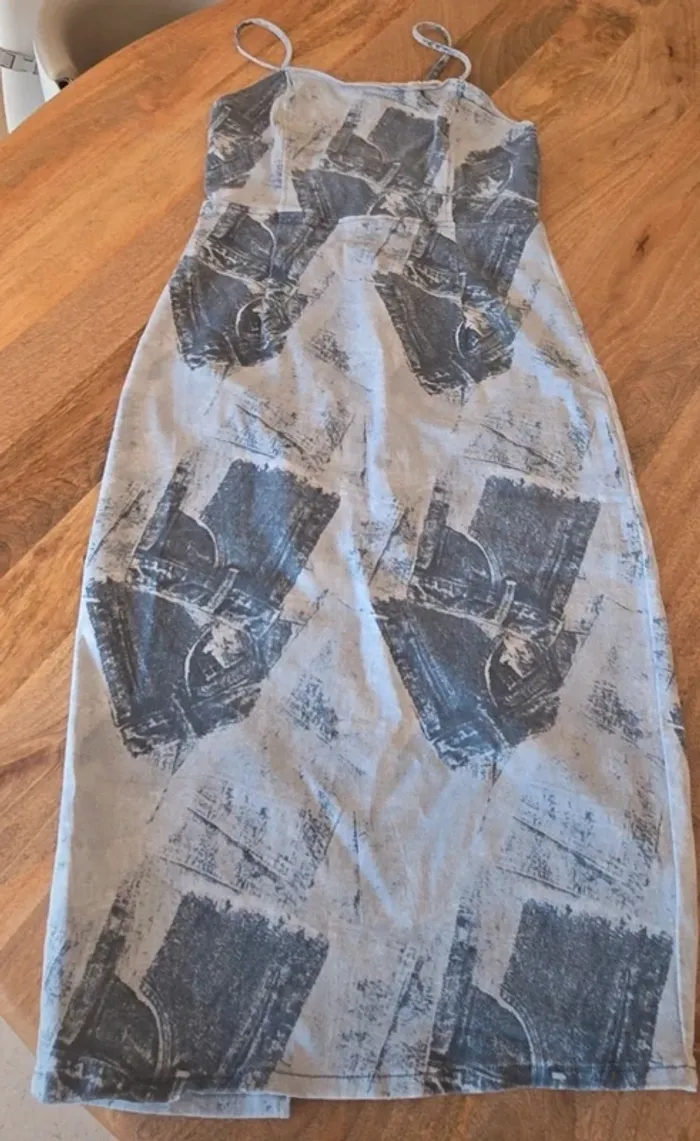 Robe en jean délavé neuve - photo numéro 5