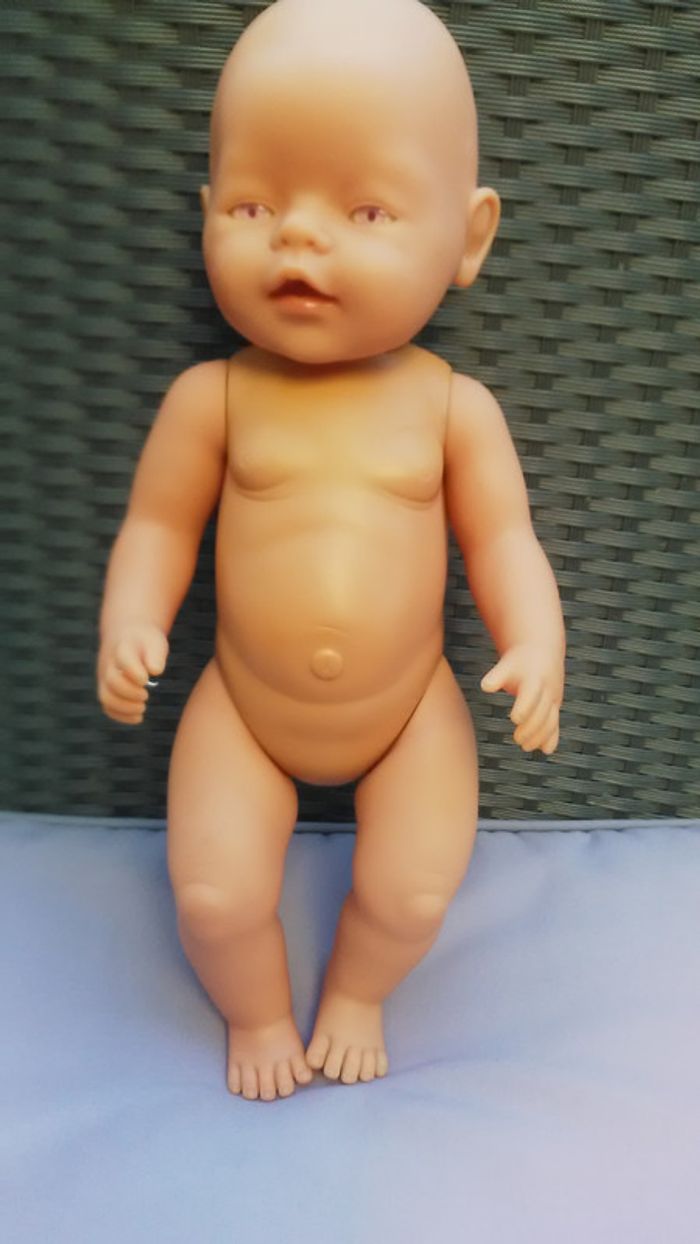 poupon  avec yeux rose  zapf création - photo numéro 2