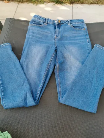 Jean fille super skinny