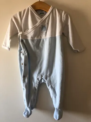 Pyjama velours  verbaudet  6 mois