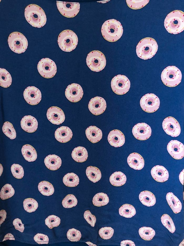 T-shirt violet imprimé donuts roses NafNaf - photo numéro 2