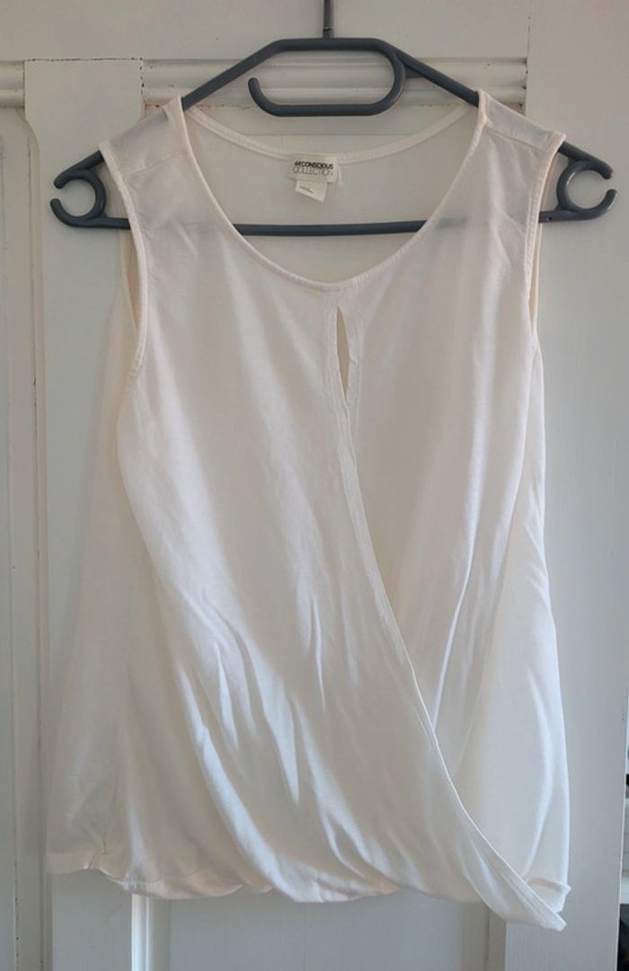 Top blanc chic H&M taille 38 - photo numéro 2