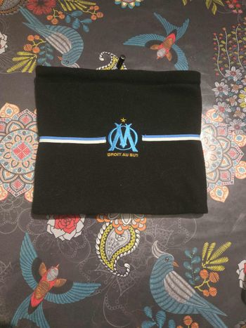 tour de cou OM droit au but