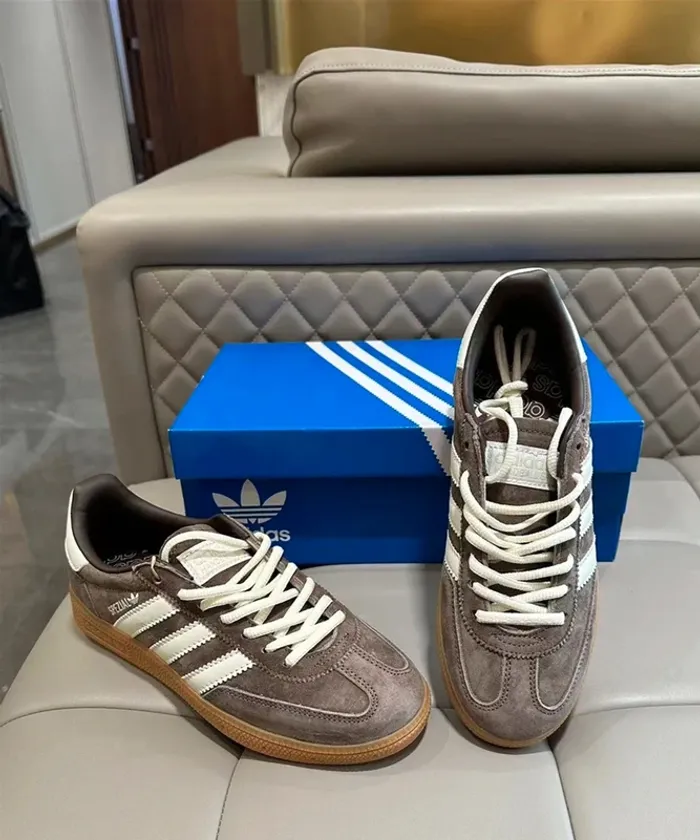 adidas originals HANDBALL SPEZIAL Taille 40 - photo numéro 2