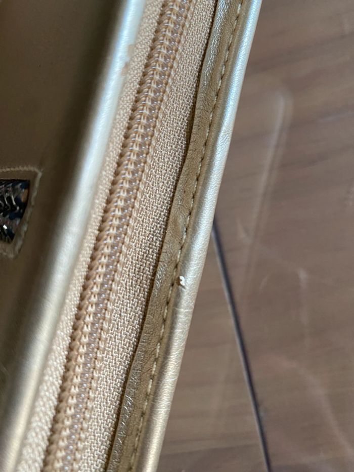 Swarovski pochette maquillage ou bijoux dorée avec brillants - photo numéro 13