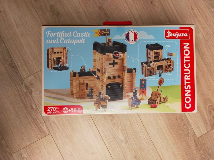 Château fort et catapulte Jeujura neuf - photo numéro 7