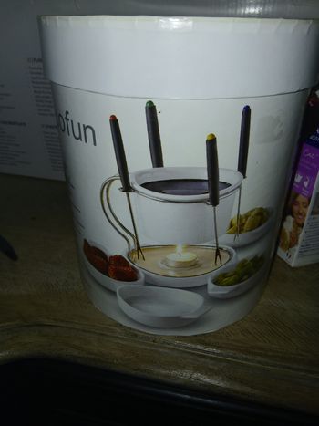 Fondu a chocolat neuf