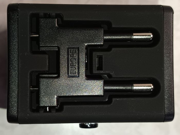Chargeur Isafe Adaptateur de Voyage Universel, US EU UK AU avec 2 USB Ports - photo numéro 5