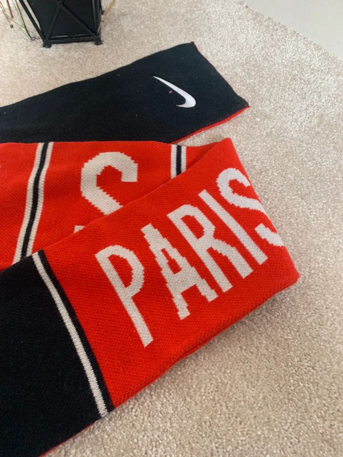 Écharpe PSG - photo numéro 3