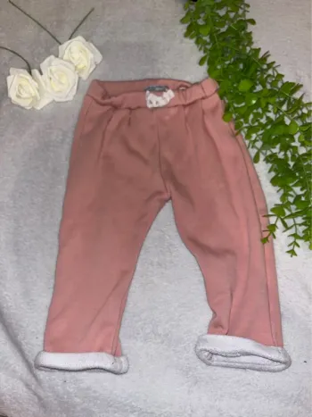 Très beau pantalon style jogging pour bébé fille