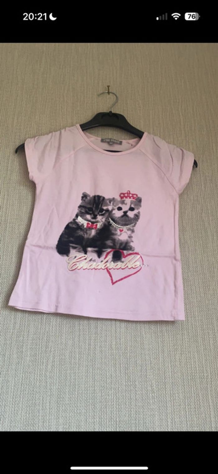 T-shirt rose 6 ans