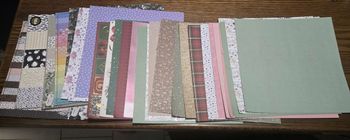 Lot de 70 feuilles 30 x30 pour scrapbooking