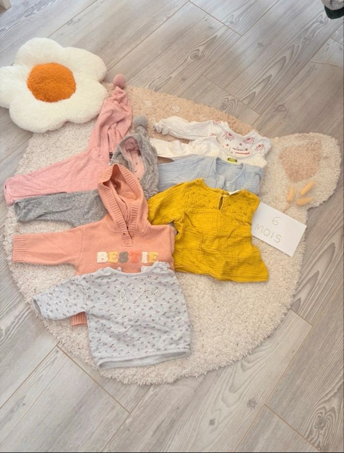 Lot  vêtements 6 mois fille