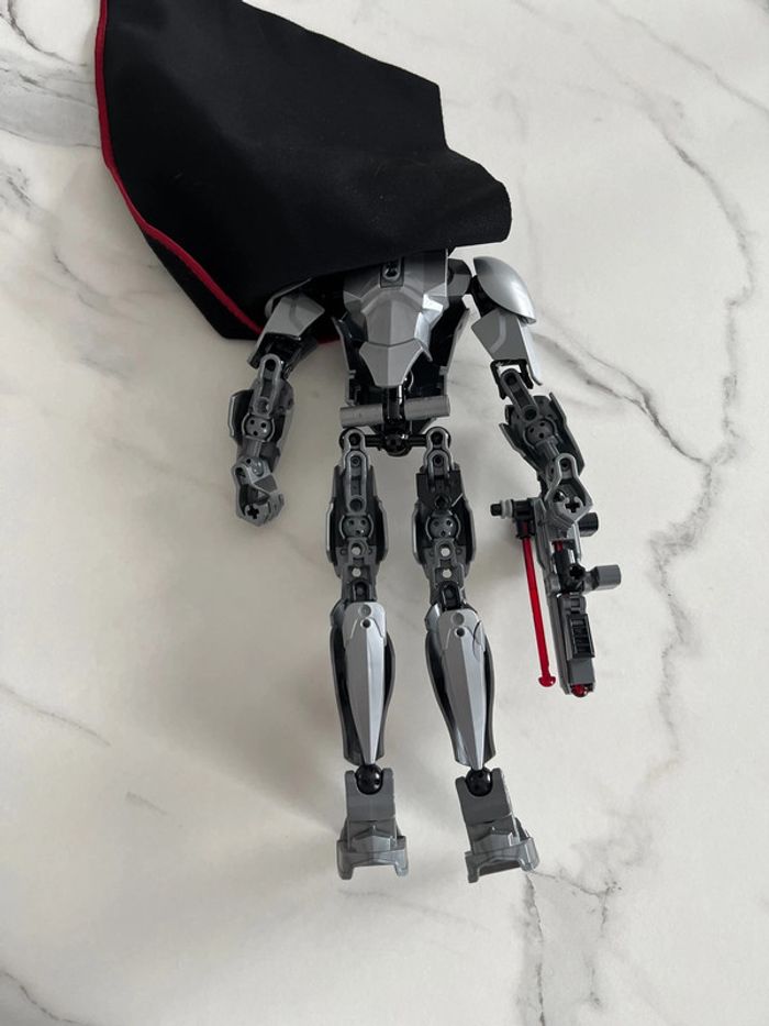 Figurine star wars lego capitaine phasma - photo numéro 2