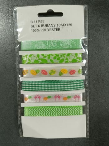 Lot de 6 rubans différents motifs verts