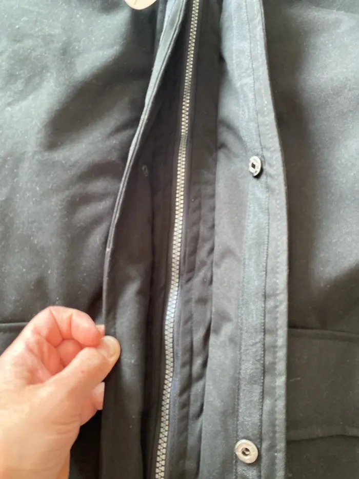 Parka NEUVE doublée avec double fermeture Penduick noir L - photo numéro 12
