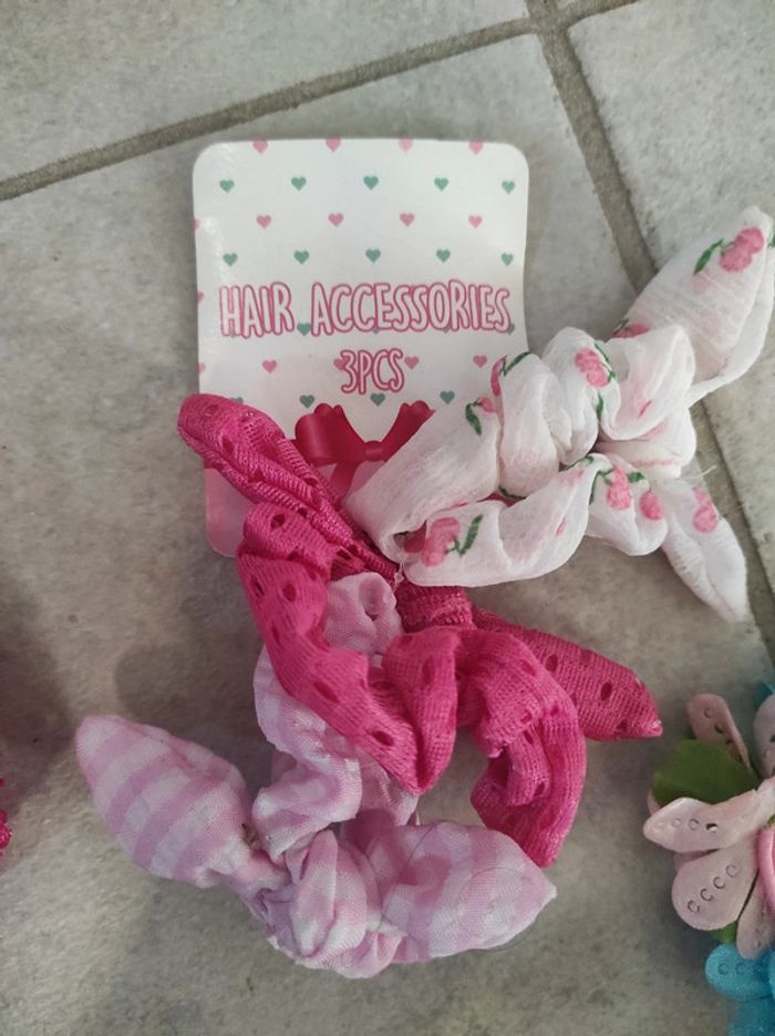 Lot de chouchous, bandeau et élastiques - photo numéro 5