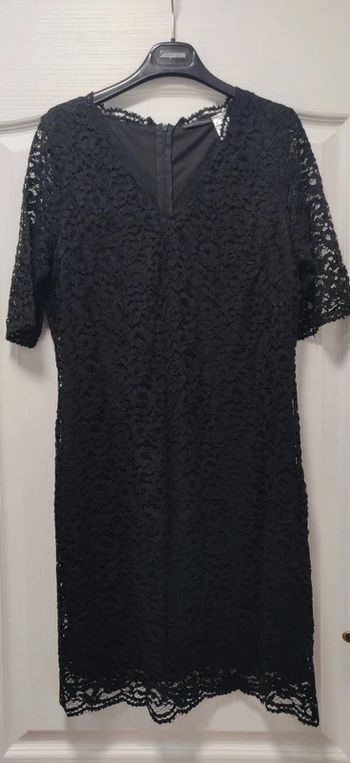 Robe Laura Clément dentelle noire 42