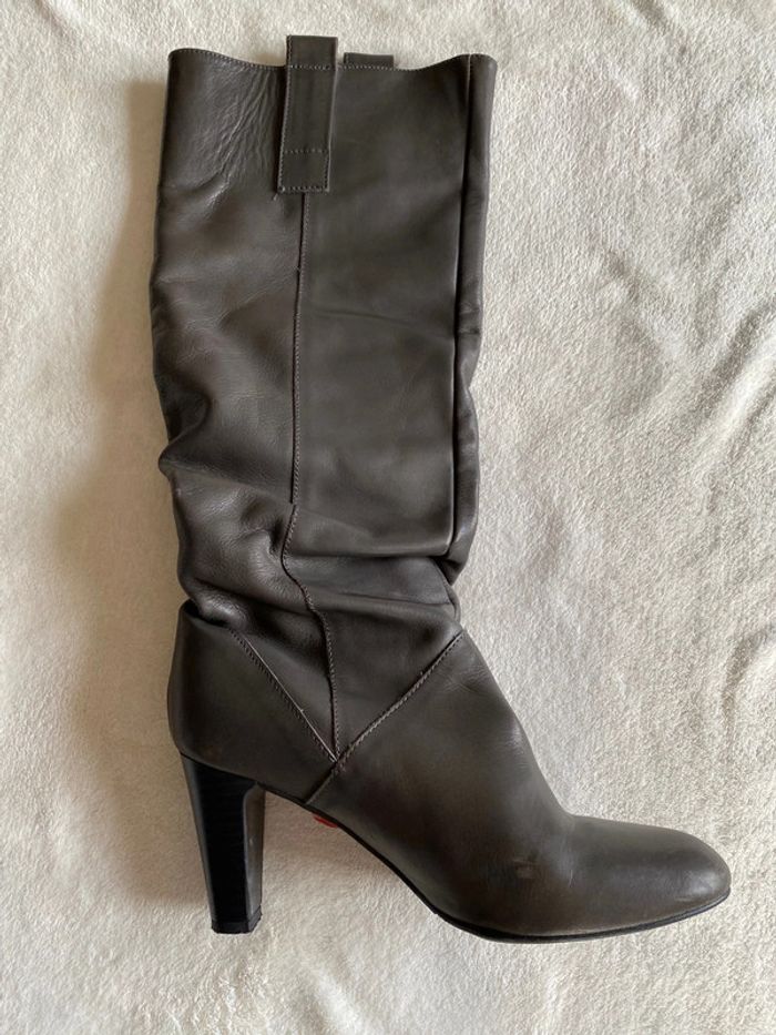 Bottes Zara en cuir grises à talon taille 37 - photo numéro 3