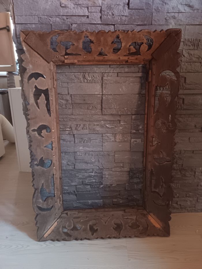 Grand cadre ancien en bois - photo numéro 2