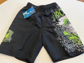 Short de bain noir taille 10 ans survive sport