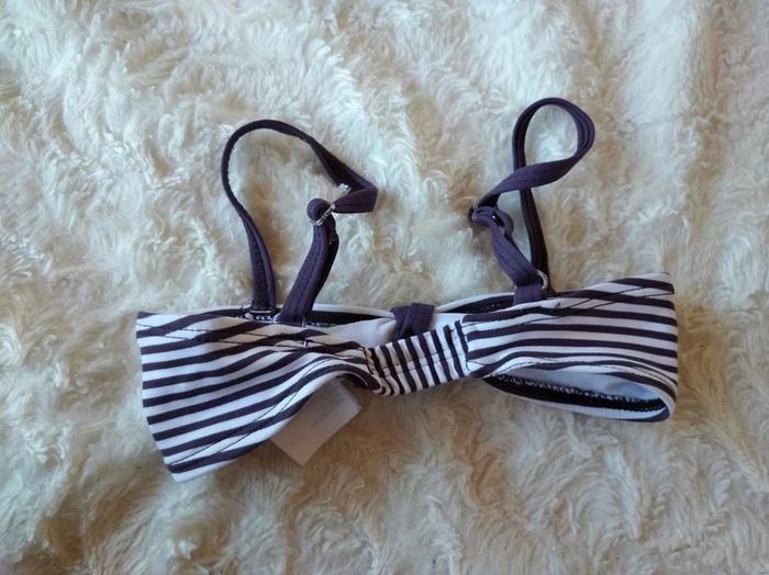 Maillot de bain 2 pièces Fille 2 ans rayures Fleurs Vertbaudet - photo numéro 4