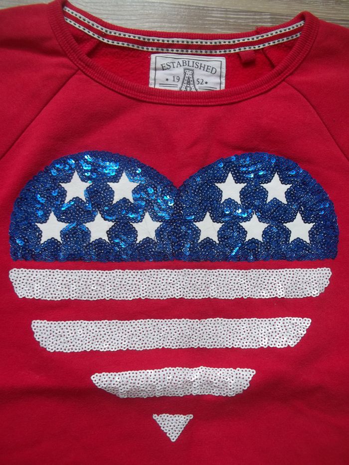 Sweat rouge coeur USA Here+There 158/164 - photo numéro 2