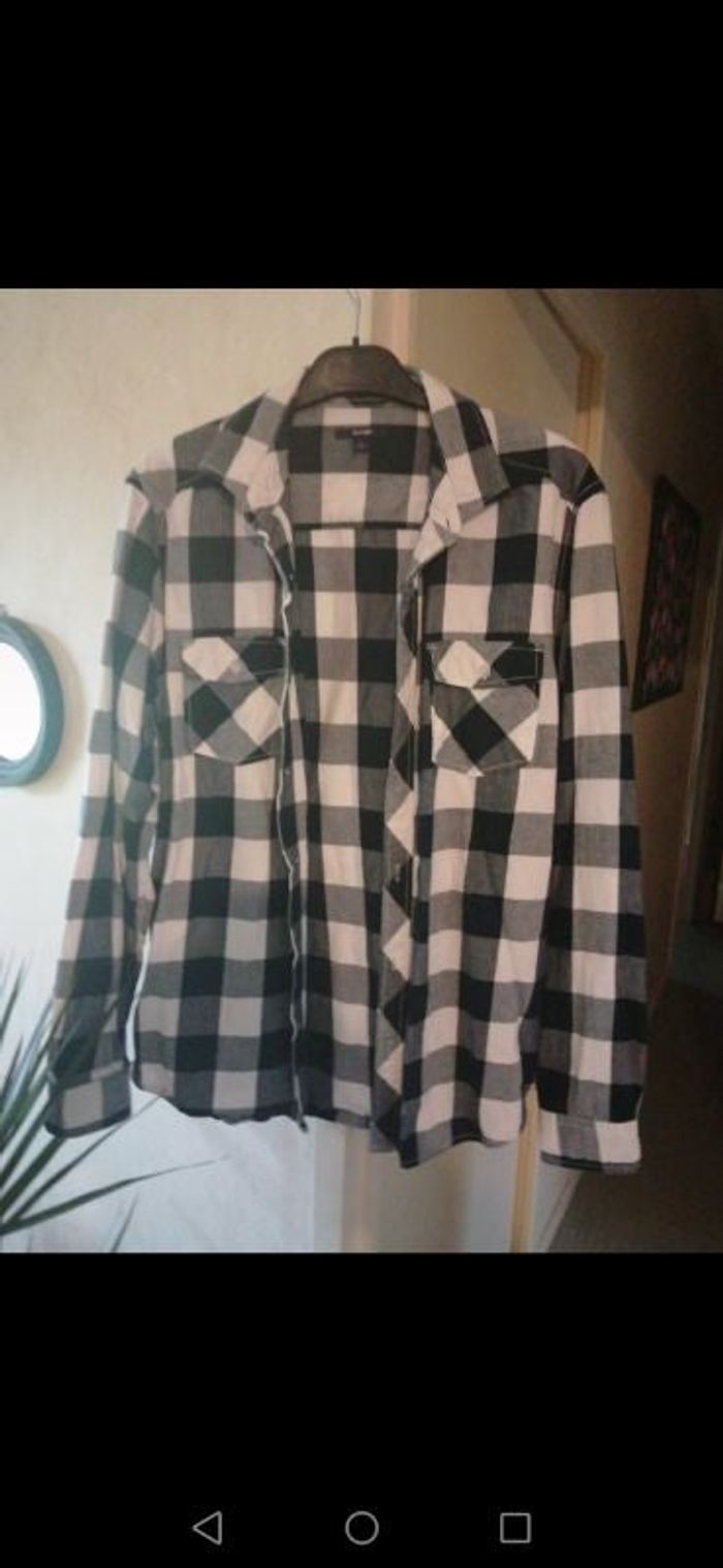 Chemise à carreaux